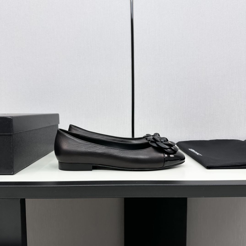 Ch*el flat shoes